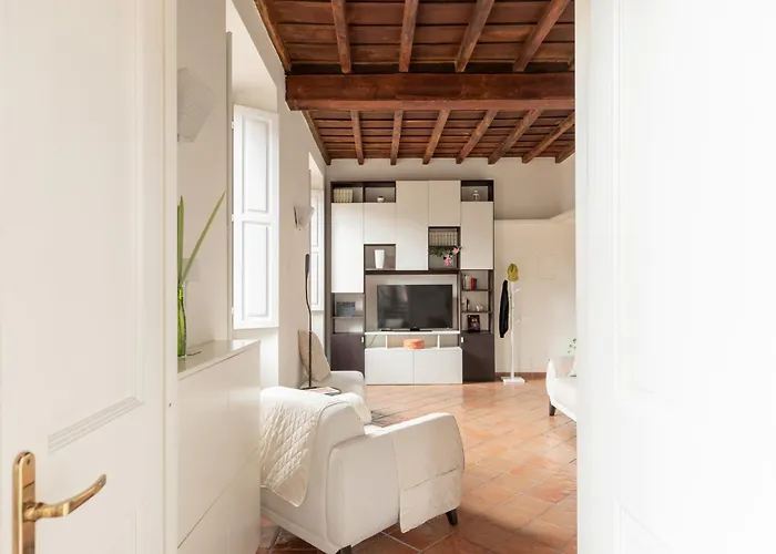 Iflat Trevi Charm, Elegant & Comfy Escape Roma